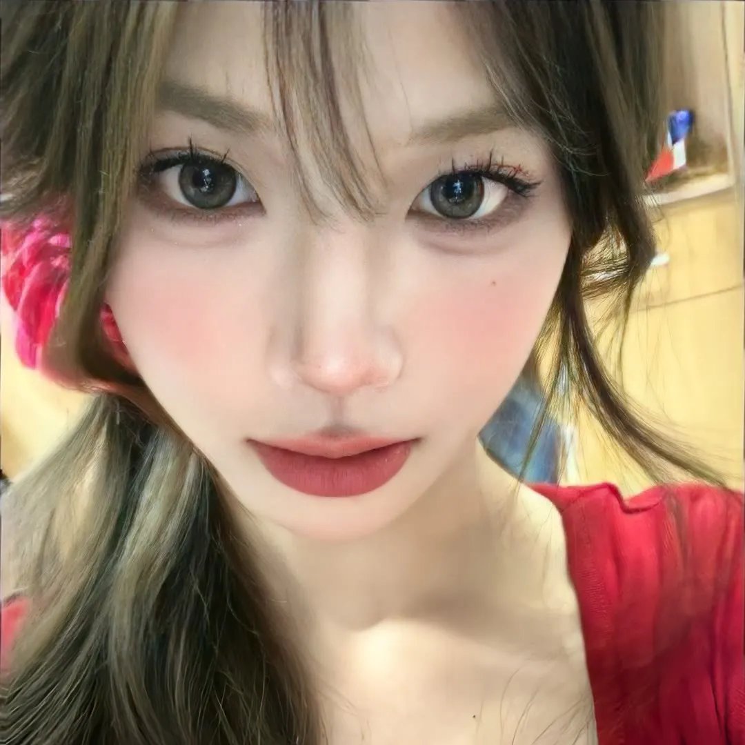 撞脸